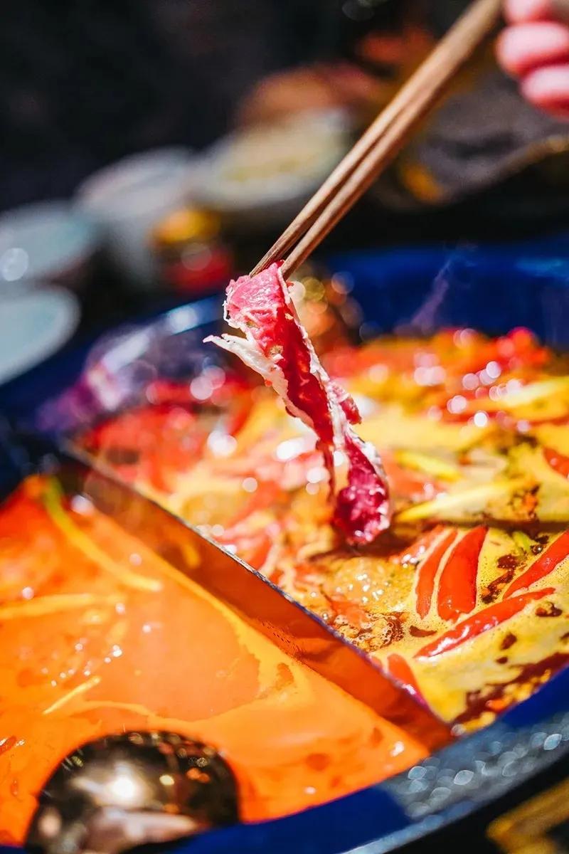 成都拍了拍你,一亿成都粉get心动讯息