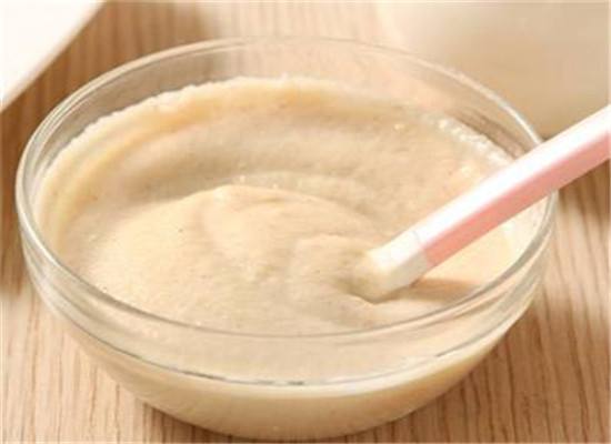 宝宝添加辅食干呕怎么办,宝宝添加辅食吃多了怎么办