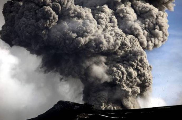 地球上最厚的冰层,地球第三极冰层