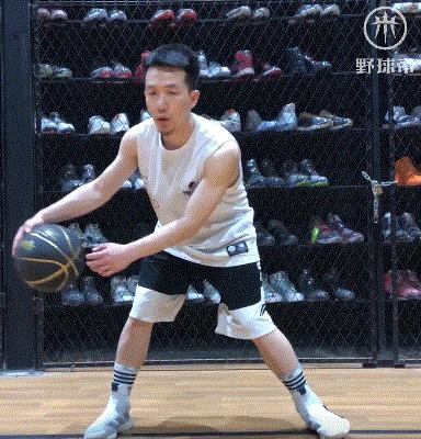 跟着感觉走简谱跟练,跟着感觉走的舞步