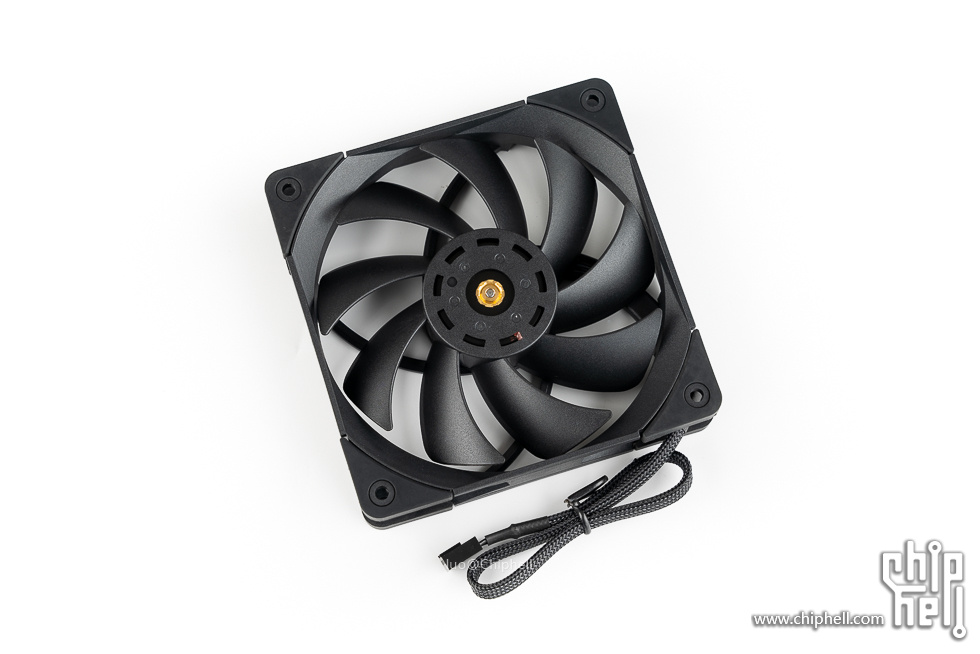 追风者p200自带风扇吗,追风者p200a装机视频