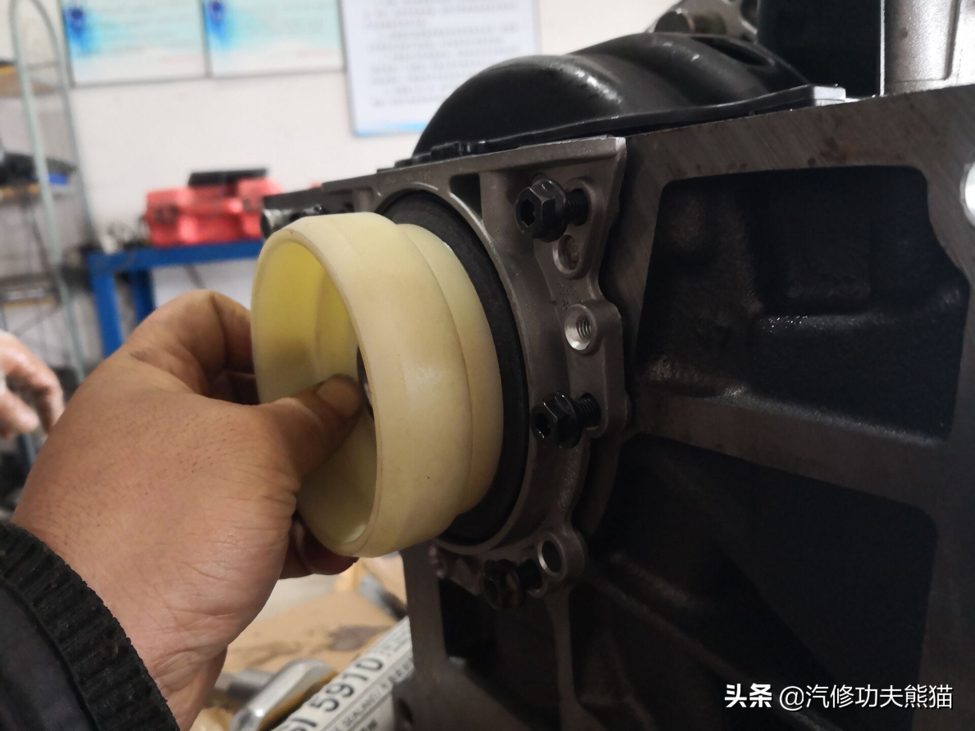 13年奥迪tts多少公里烧机油,奥迪tts急加速故障灯