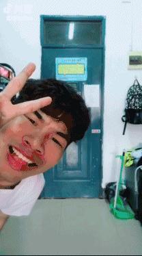 女生福利！这5位抖音小哥哥，可承包你一年的花痴……