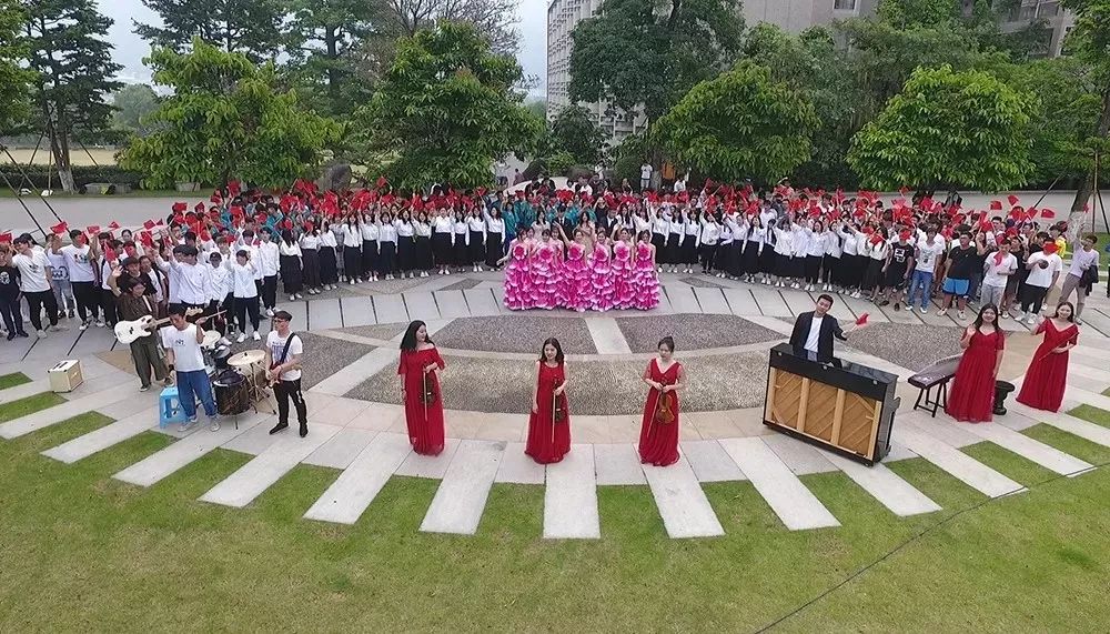 年终特辑|官微带你一起盘点泉信人的2019关键词