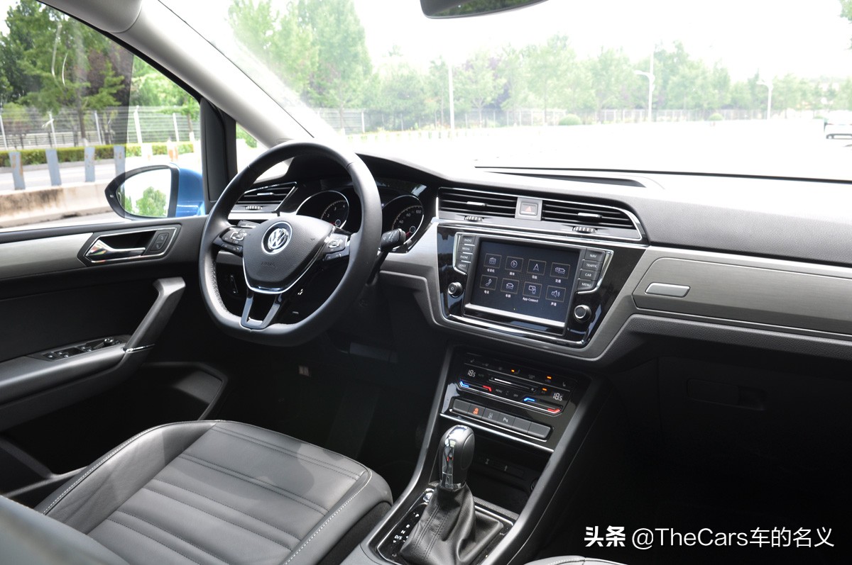 大众途安2021款拓界版落地多少钱,试驾途安l拓界