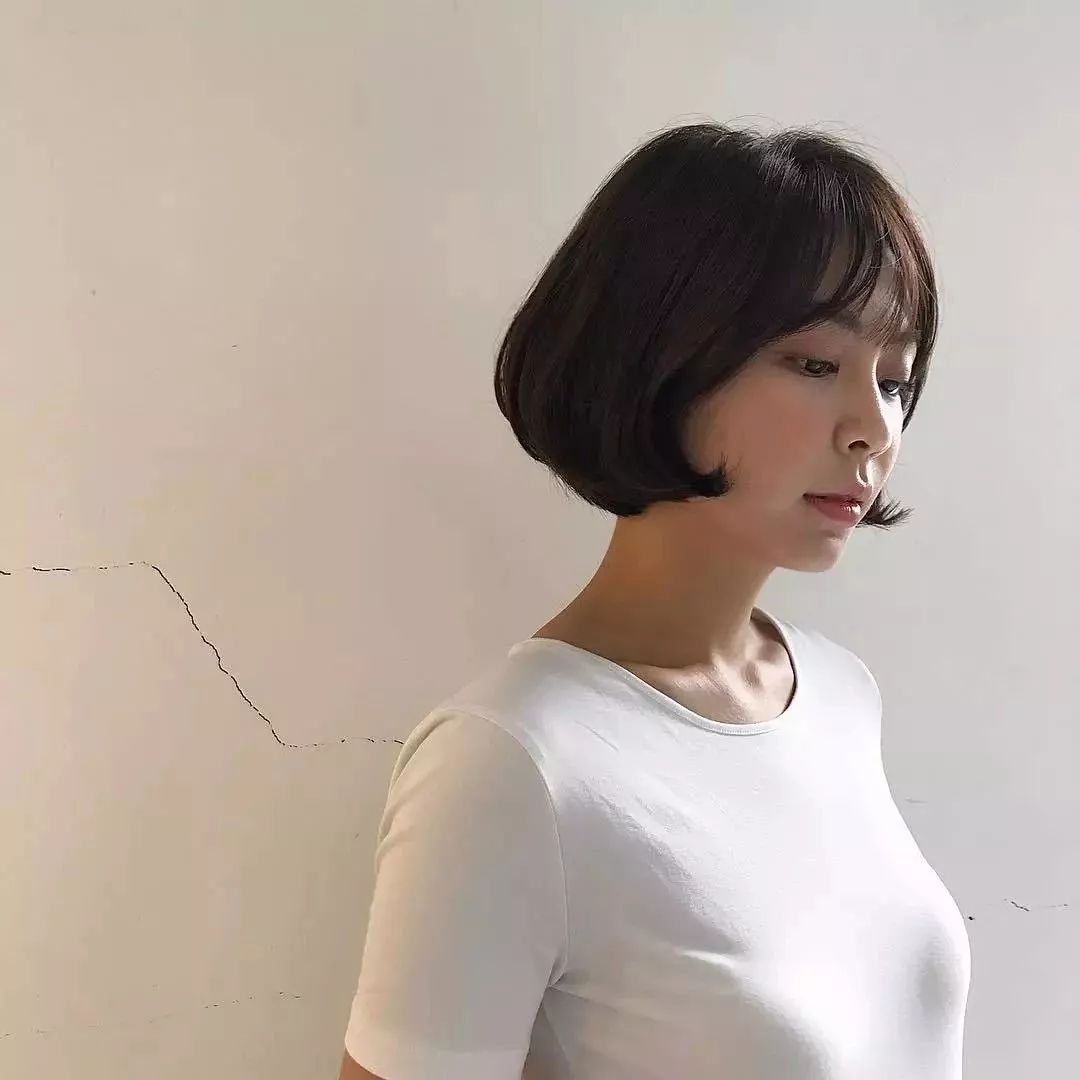 中长发锁骨发烫发中卷,初恋锁骨发中长发烫发