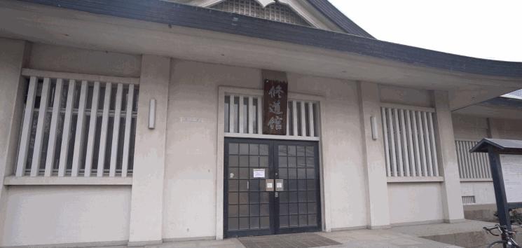 穿着“一袋大米”的剑道，千元购到奢侈品，这是真的么？