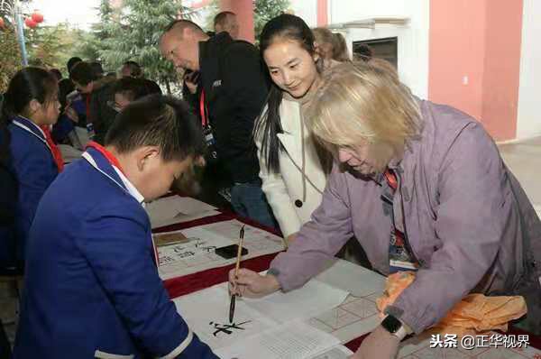 美国校长访华中学,美国校长访中国