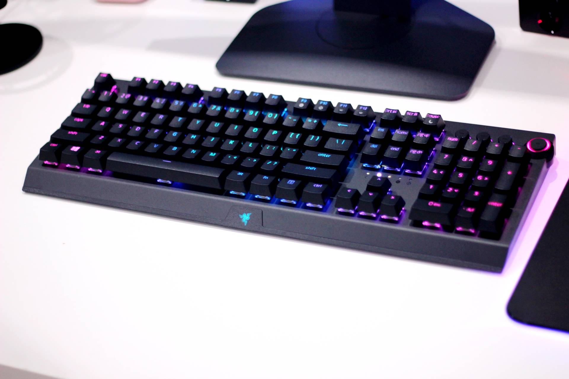 最值得入手的游戏外设,最适合学生党的电竞游戏本