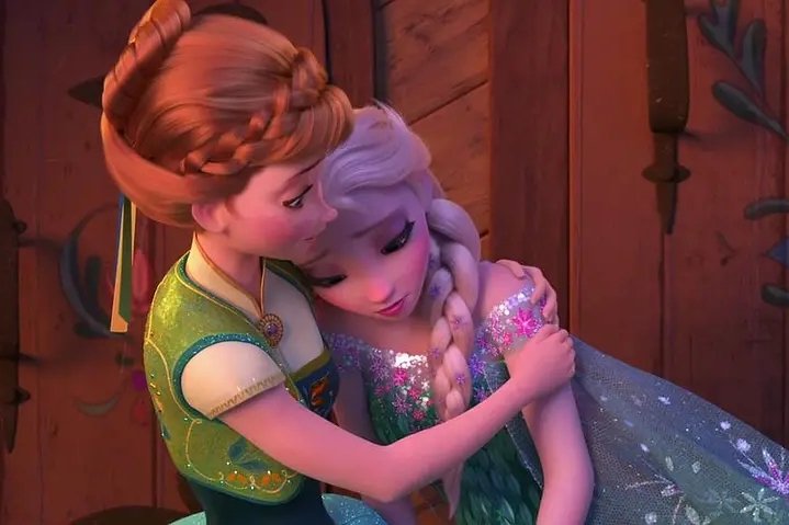 迪士尼公主艾莎高定礼服成人,迪士尼艾莎公主成人礼服