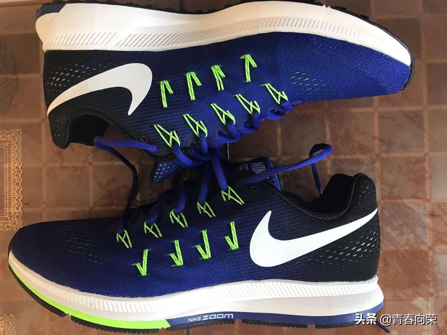 顶级缓震型跑步鞋推荐,耐克airmax2090气垫缓震跑步鞋