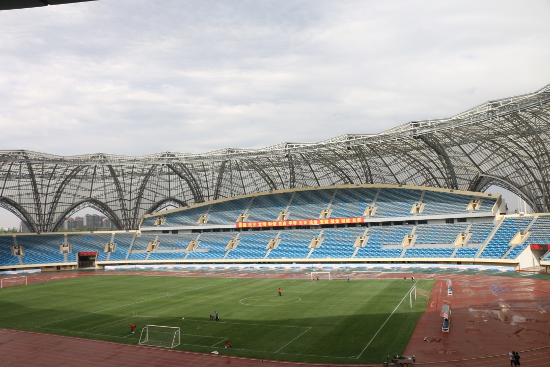 贺兰山体育场球场,发现新球场的视频