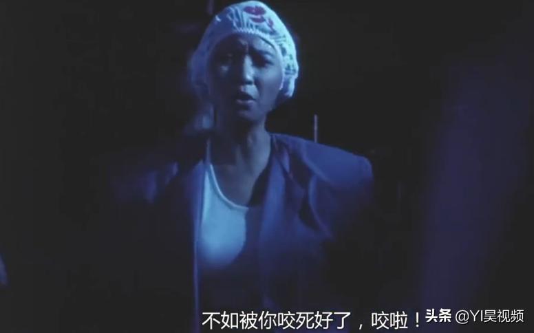 张学友经典喜剧，许冠英搞笑担当，头顶*裤内**斗僵尸《猛鬼差馆》