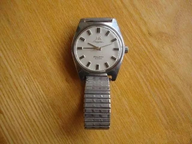 泪目年轻人,泪目新一代青年