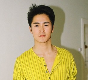 张国荣为什么去世后还怎么受欢迎,张国荣去世17年他凭什么越来越火