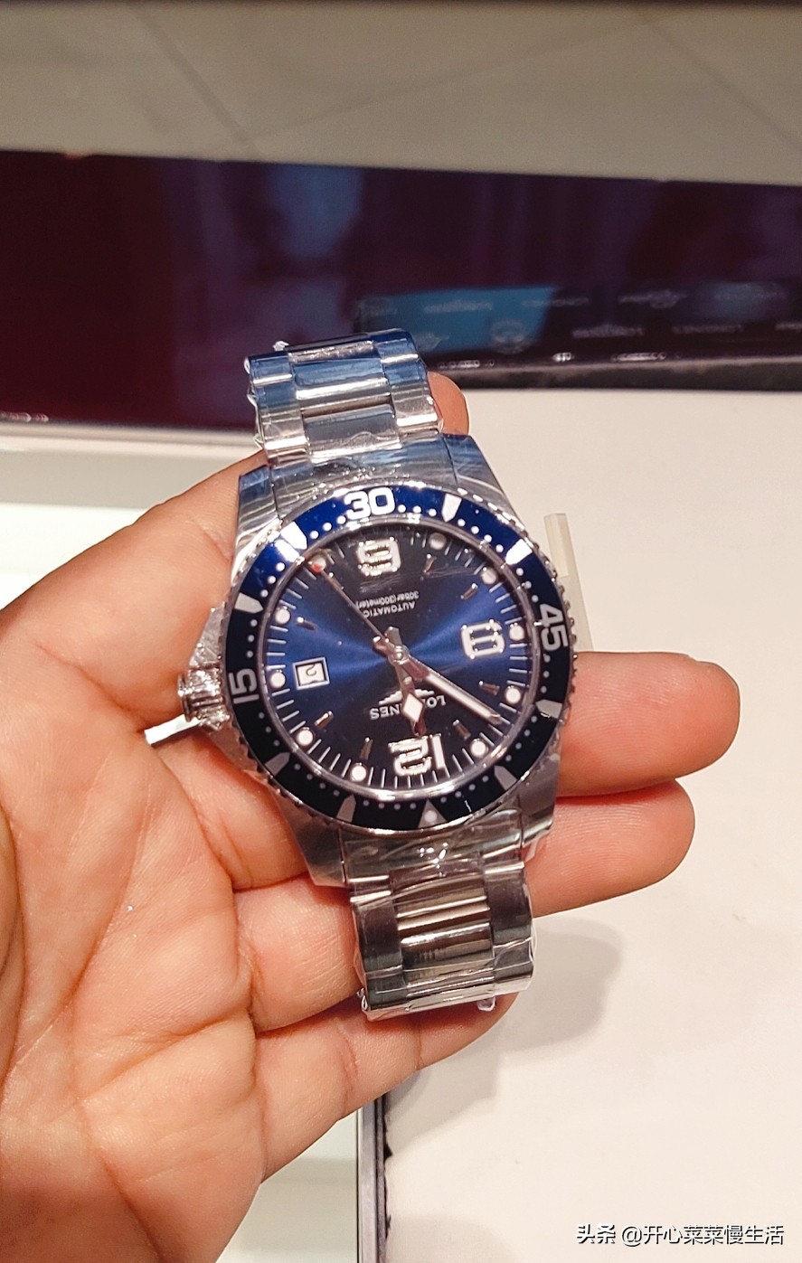 三亚免税店十万手表,三亚免税店奢侈品手表