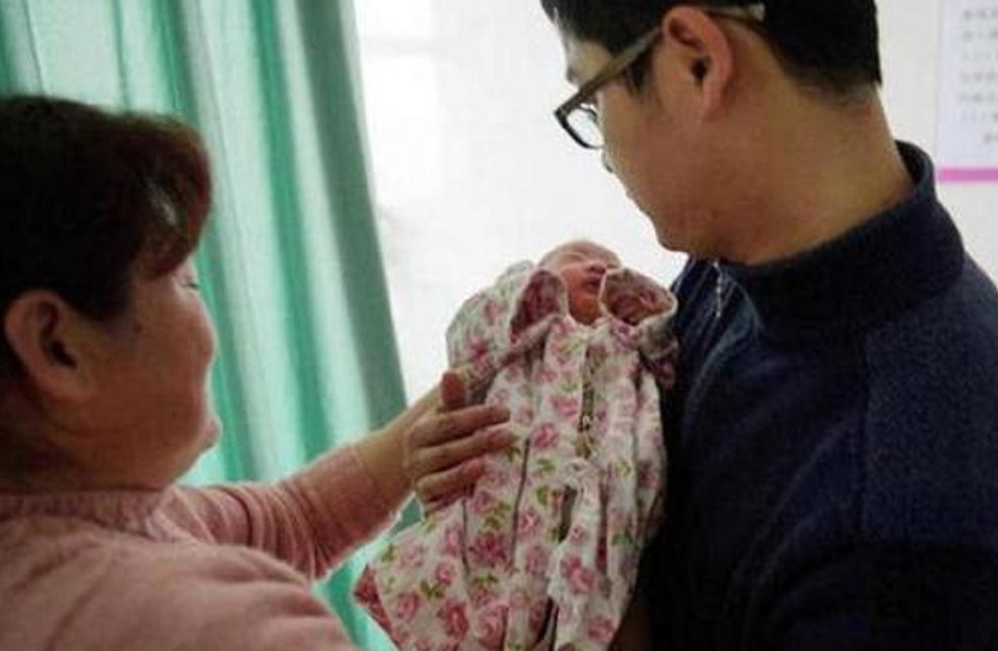 爸给儿子取名字,爸爸给孩子取名护士少写一笔