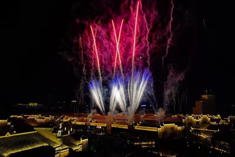 中国万载国际烟花节,中国万载烟花晚会