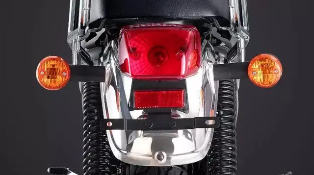 五羊本田推出国四太子摩托车，颜值高，油耗低，实用性非常强