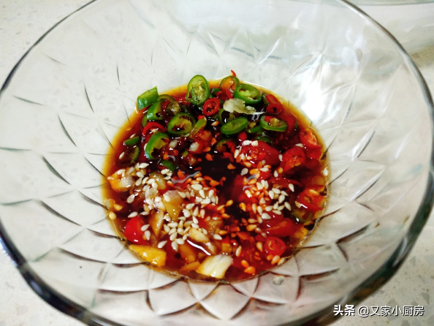 如何用淀粉做凉粉全过程,什么淀粉做凉粉最劲道q弹