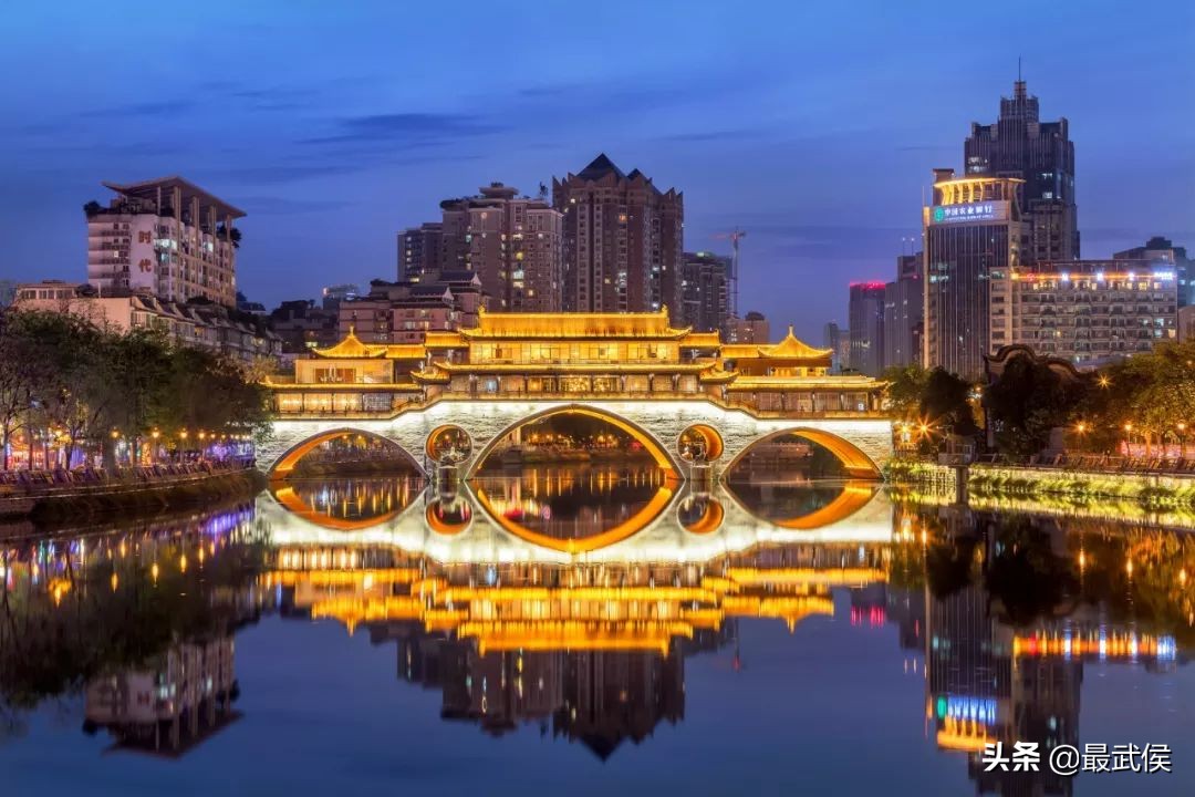 侃名联、问诸葛，海外媒体眼中的武侯祠是怎样的？