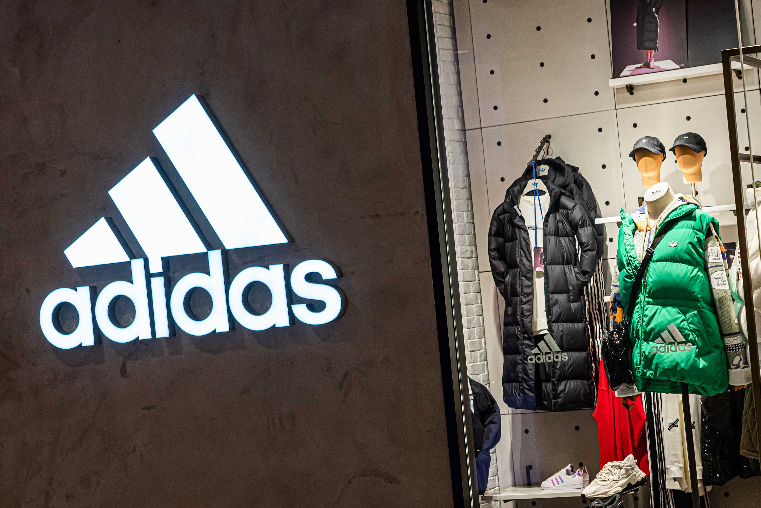 阿迪达斯在中国占有率下降了多少,阿迪达斯重回中国市场