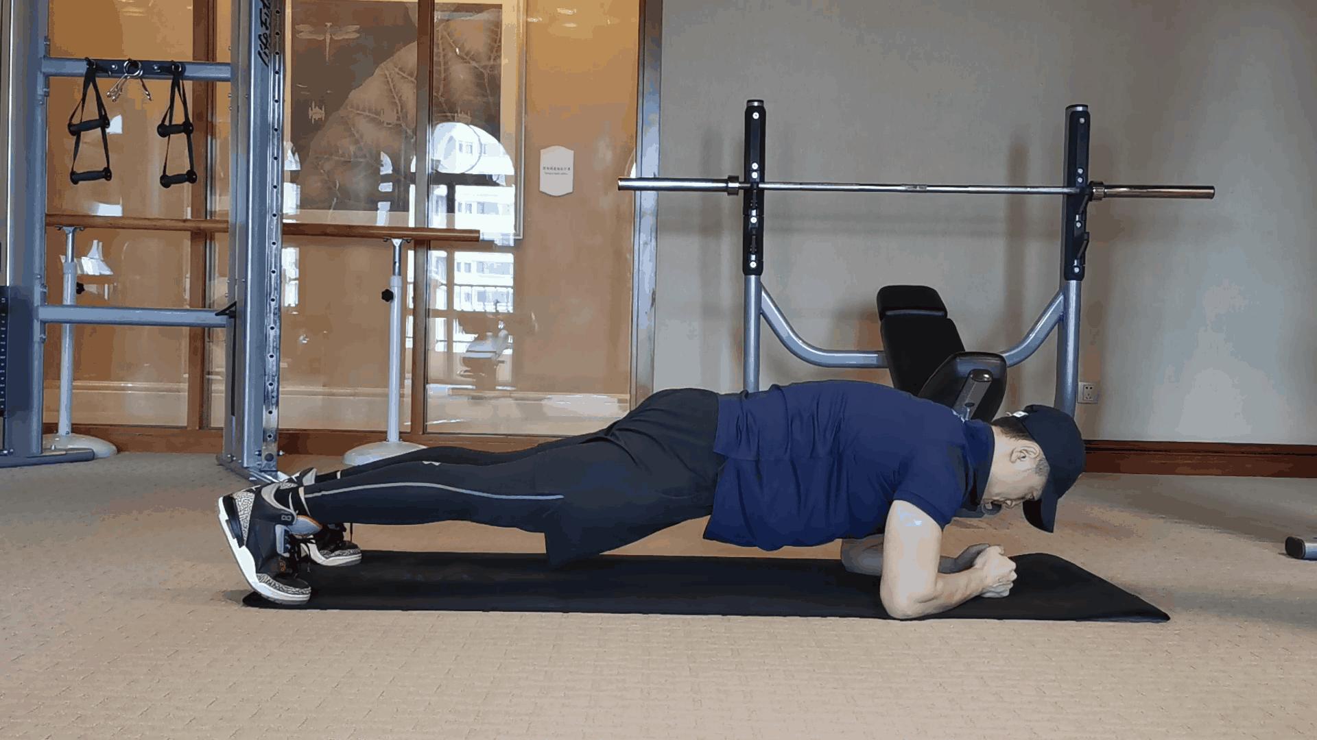 跑步机跑步前的热身和拉伸,跑步后拉伸热身运动完整版