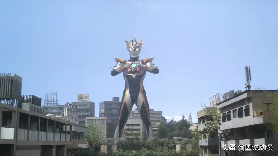 罗布奥特曼:其实罗布可以打败金古桥,只是他没用新属性罗布水晶