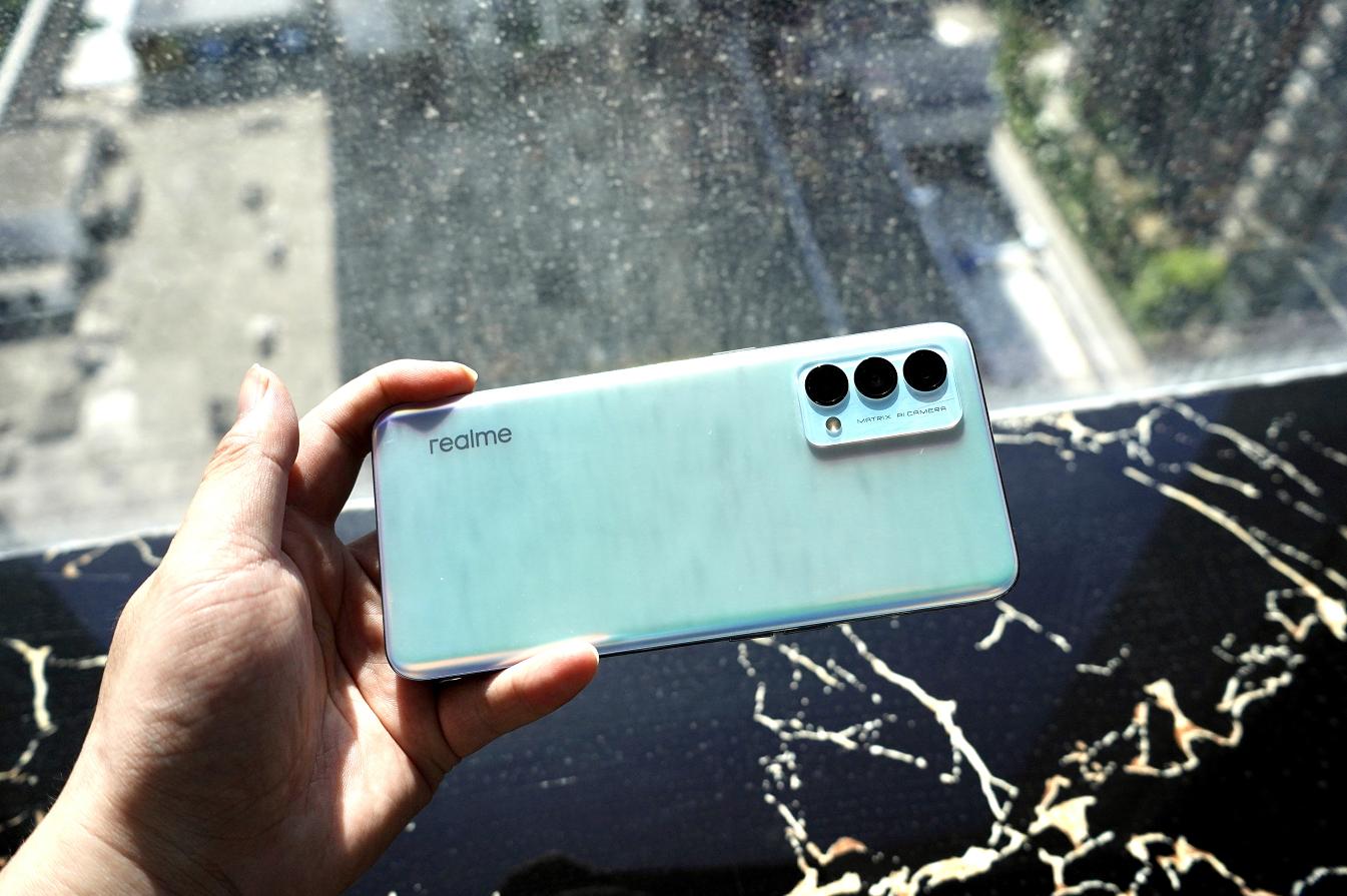 realme真我手机gt2大师版开箱,realme真我gt大师版拍照测评