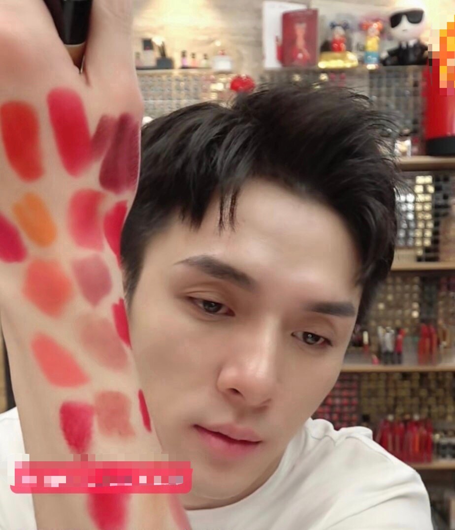 李佳琦说爱马仕口红,李佳琦精致口红