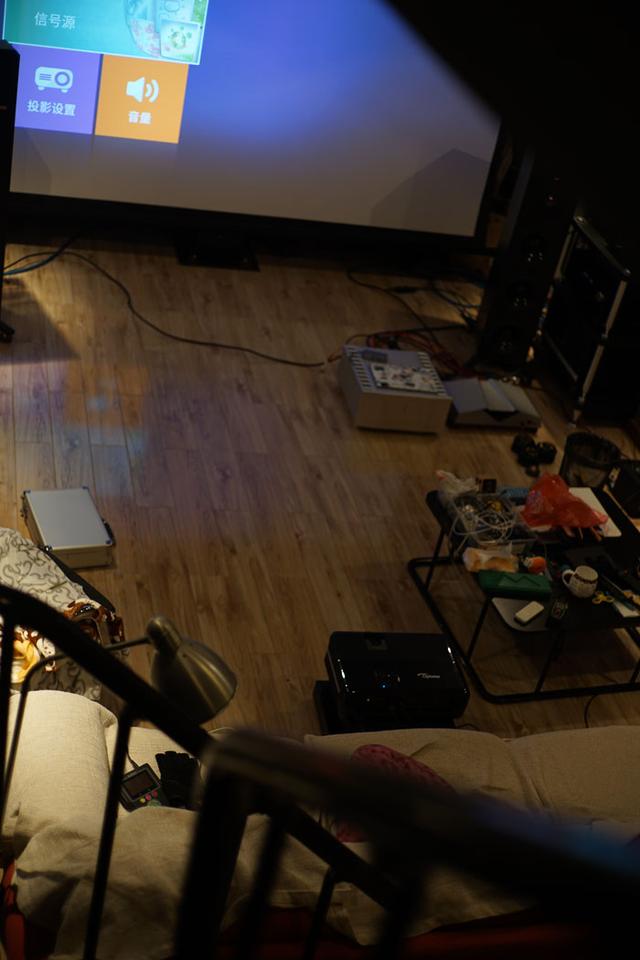 奥图码uhd4k投影仪,奥图码uhd518投影机真实流明