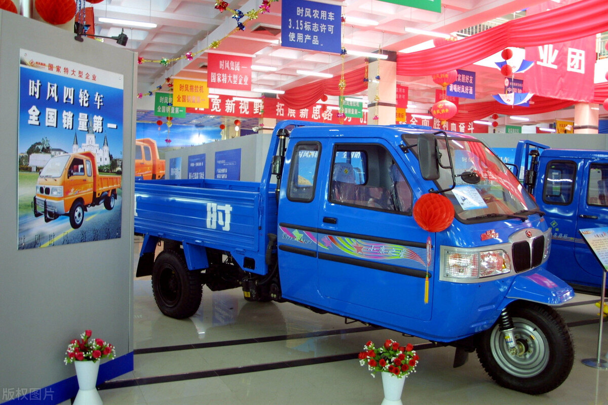 老年代步车山寨大g,山寨老年代步车