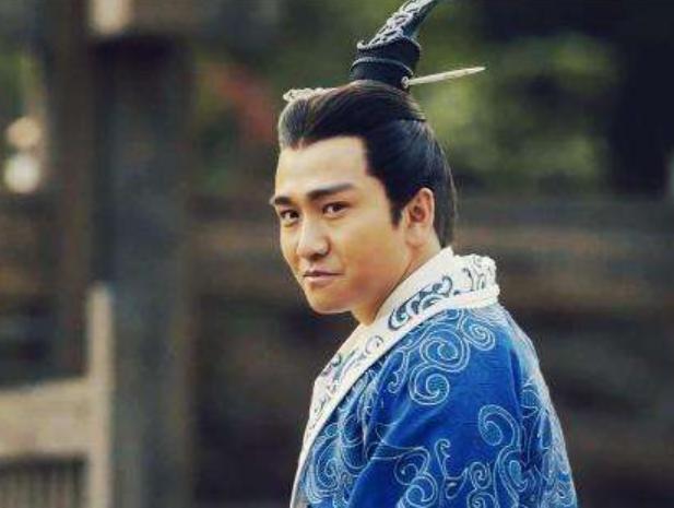 杨修在曹操面前炫耀才华的下场,杨修在曹操面前又耍小聪明