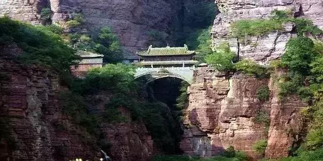 我叫石家庄，这是我2019年最新简历，请多关照！