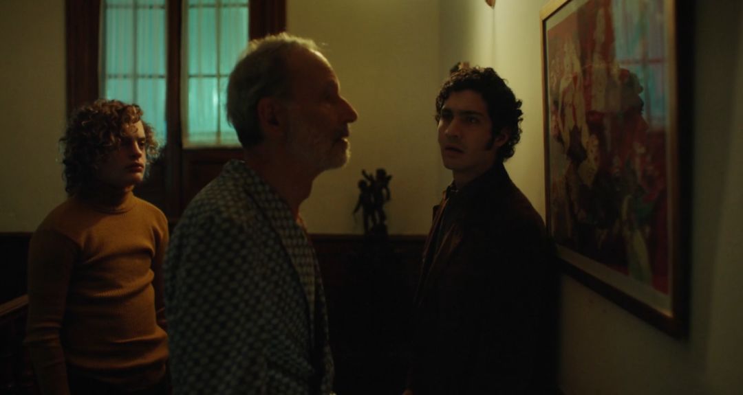 *欲情**疯狂、*社会反**，他美得像梦露却杀人无数