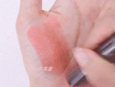 mac新款口红子弹头,mac子弹头口红外壳是磨砂的吗