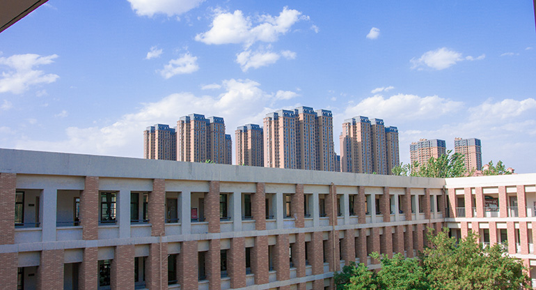 郑州一八联合国际学校初中升学率,郑州一八初级中学郑中国际