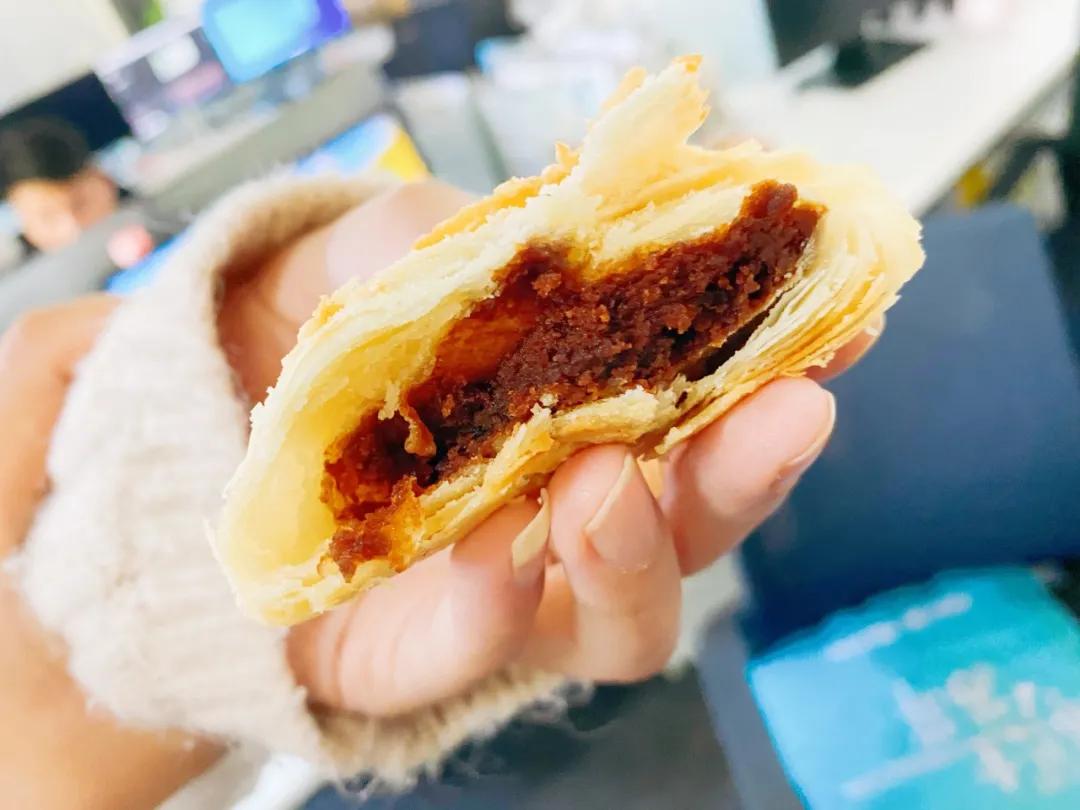 南京朱记小郑酥烧饼地址,南京朱记小郑酥烧饼在什么地方