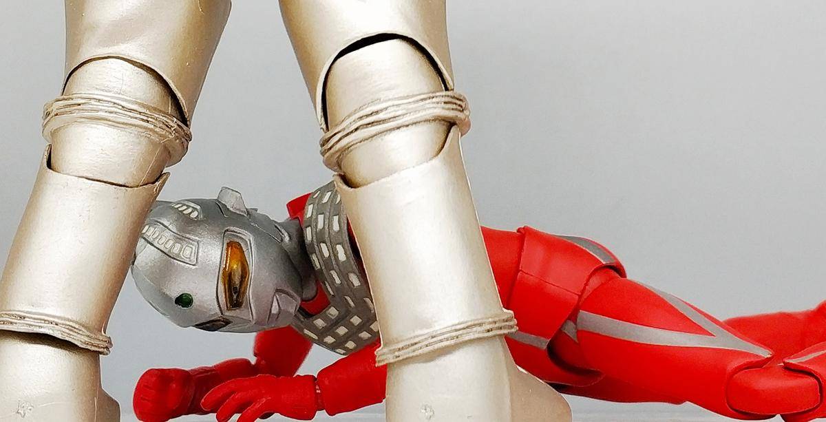 模玩机设:以弹之名守望地球地球的赤红巨人SHF赛文