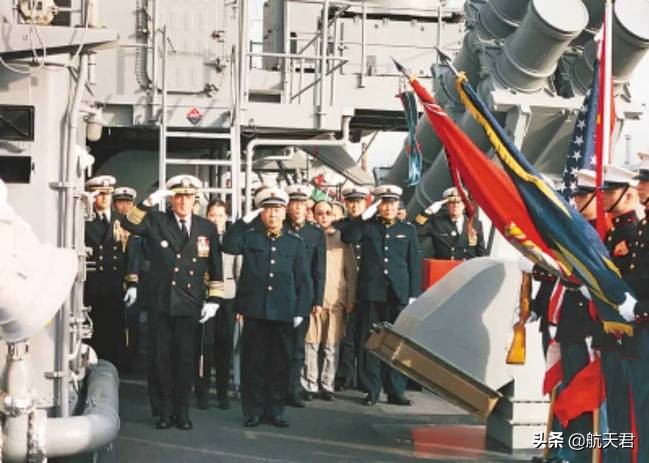 小鹰号航母直通甲板,小鹰号航母的最后一天