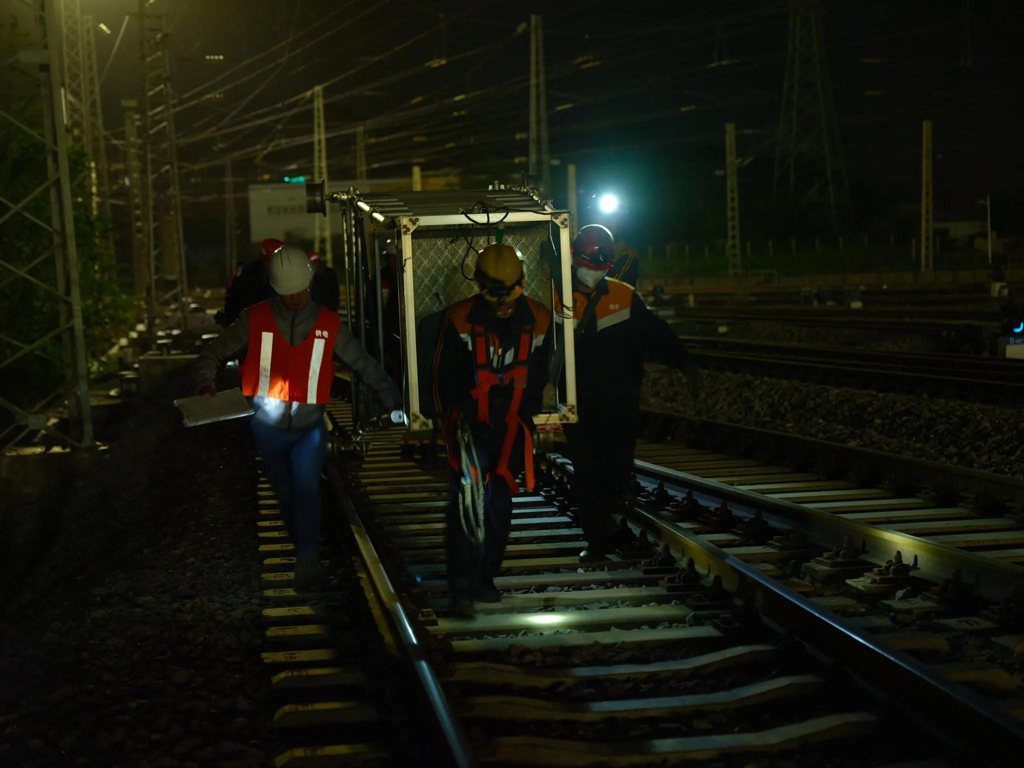 供电段员工职务是什么,供电段接触网工危险吗