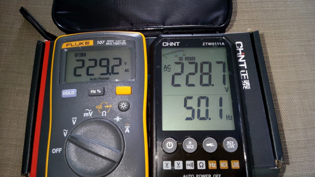 正泰0111d万用表使用教程,正泰智能万用表ztw0111b拆解