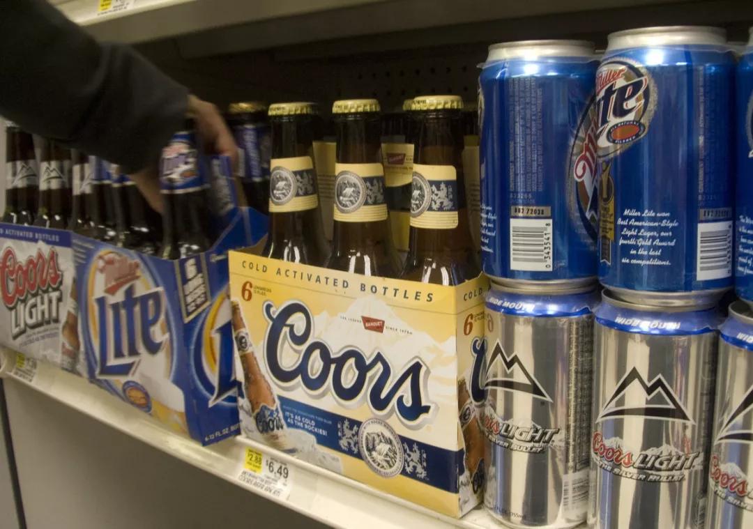 硬核开易拉罐神器，二话不说！直接把脑壳掀翻！