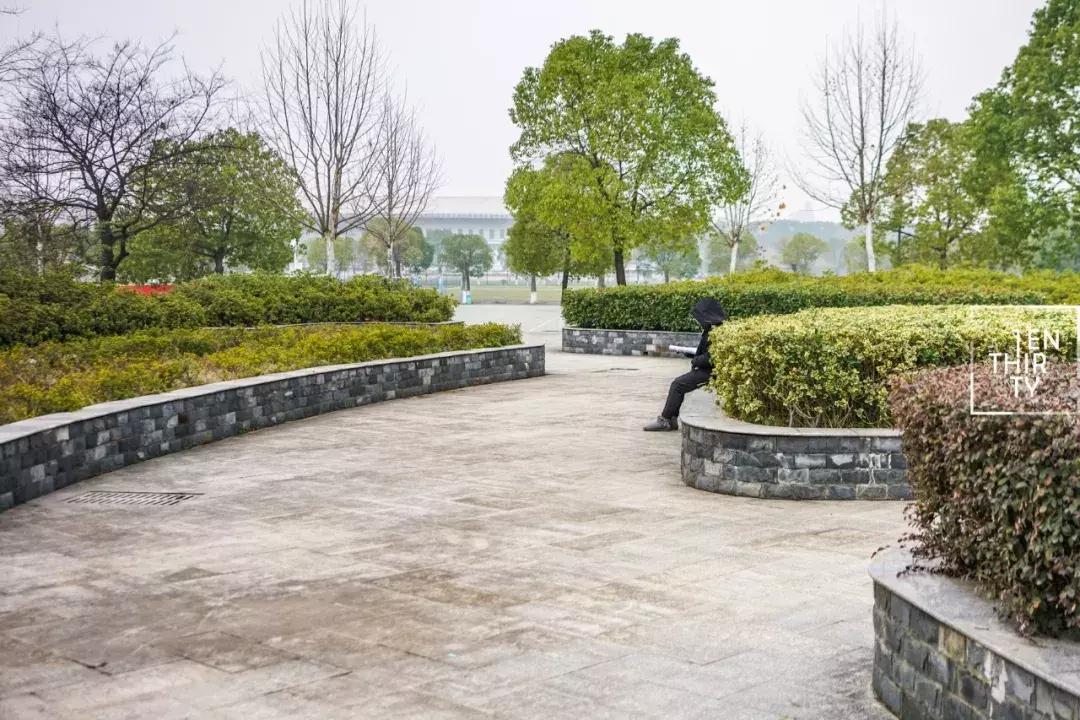 这样的青春，混迹过黄家湖大学城的人都会懂