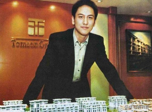 一天2000首诗平均24秒,一天写诗2000首的天才少女