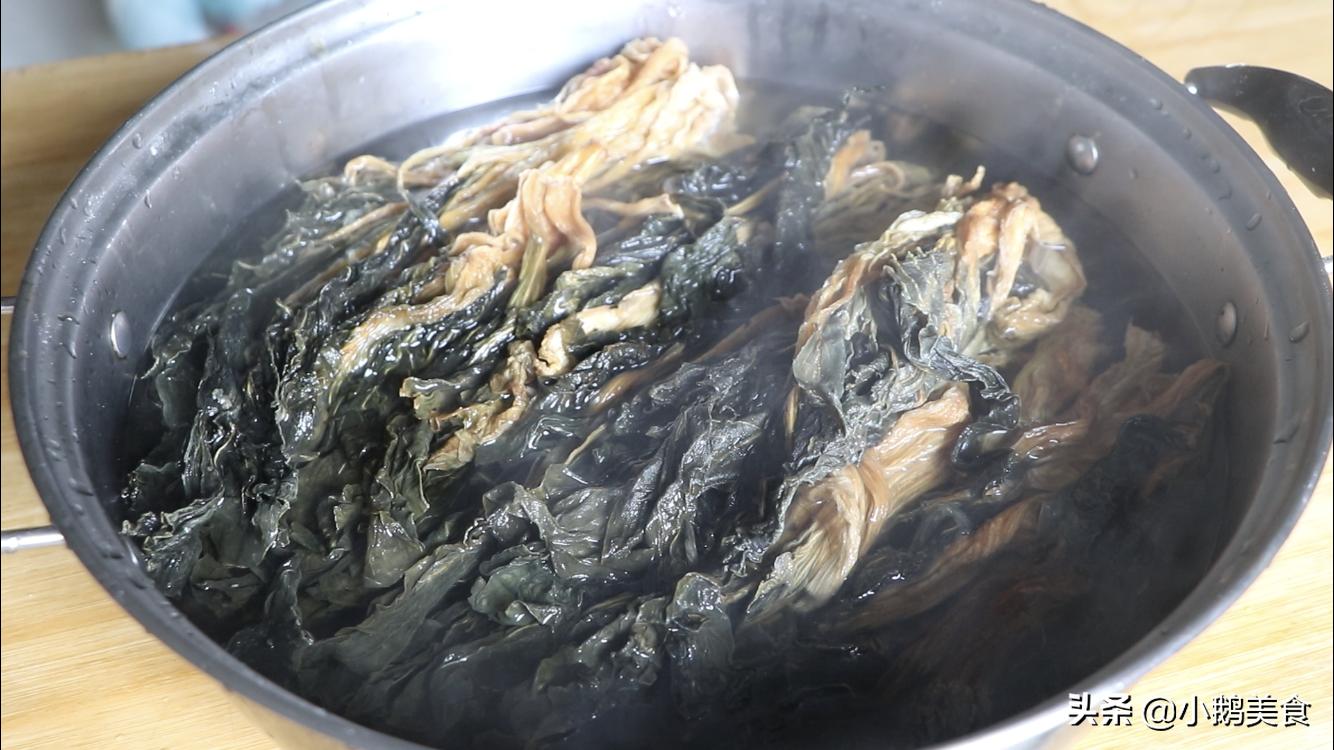 如何调制好吃的干菜包子,干菜包子怎么样调馅会好吃