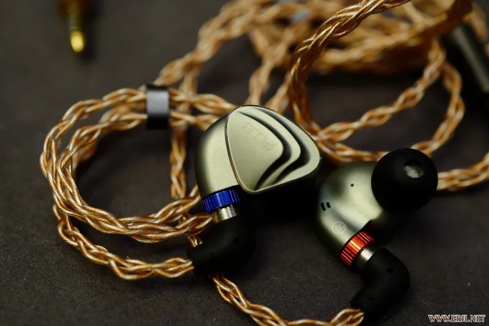 展商如何布展，才能让展位人气显得特别旺？成都国际耳机展大报道