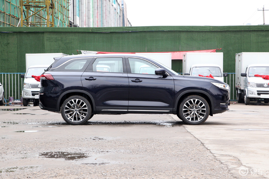 捷达vs5车主真实测评，优缺点都在，说点实在的，助你选车