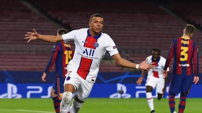 皮克拉不住姆巴佩表情包,皮克拉扯姆巴佩球衣