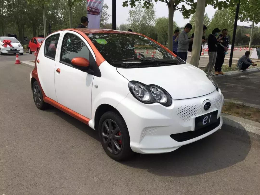 日常通勤多少公里买新能源车划算,每天100公里通勤比亚迪合适吗